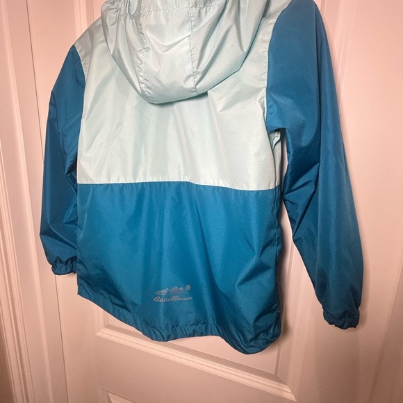 Eddie Bauer Two-Tone Blue Kids Raincoat - Picture 6 of 9